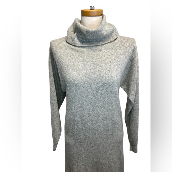 William Kasper California 100% Cashmere Turtle Neck Gray Dress - Picture 3 of 10